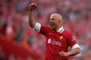 记者：如果路易斯-迪亚斯被出售，利物浦将再签一名攻击手